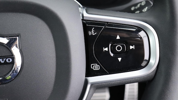Used Volvo XC60 2022 for sale - 75647272: Photo 22