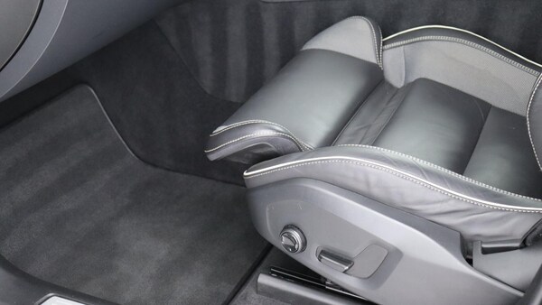 Used Volvo XC60 2022 for sale - 75647272: Photo 30