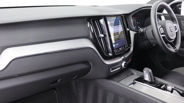 Used Volvo XC60 2022 for sale - 75647272: Photo 40