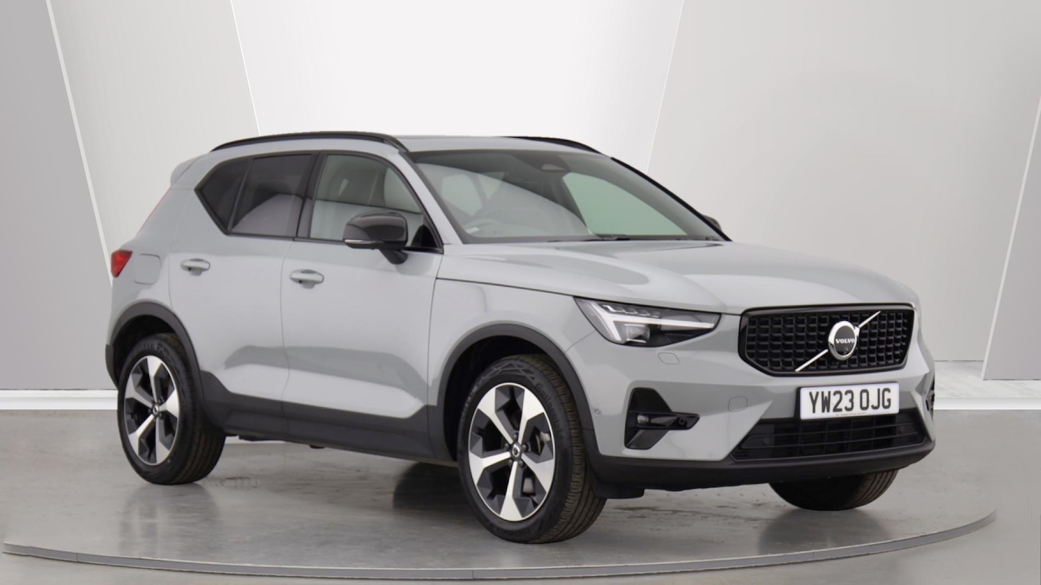 Used Volvo XC40 2023 for sale - 76158568: Photo 1