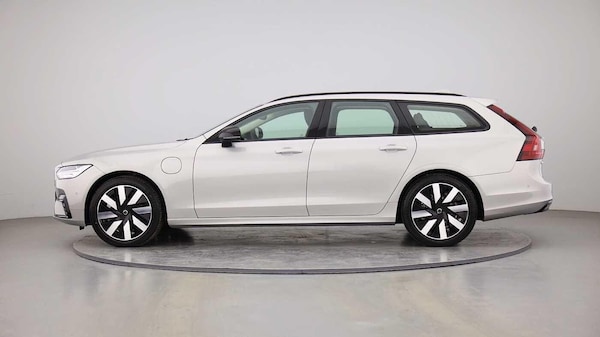 Used Volvo V90 2025 for sale - 76189743: Photo 10