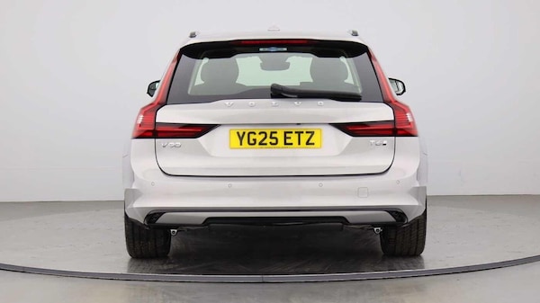 Used Volvo V90 2025 for sale - 76189743: Photo 15