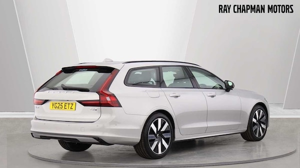 Used Volvo V90 2025 for sale - 76189743: Photo 9