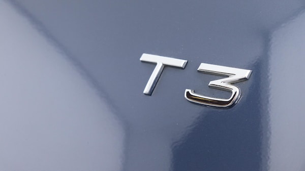 Used Volvo XC40 2021 for sale - 76270686: Photo 16