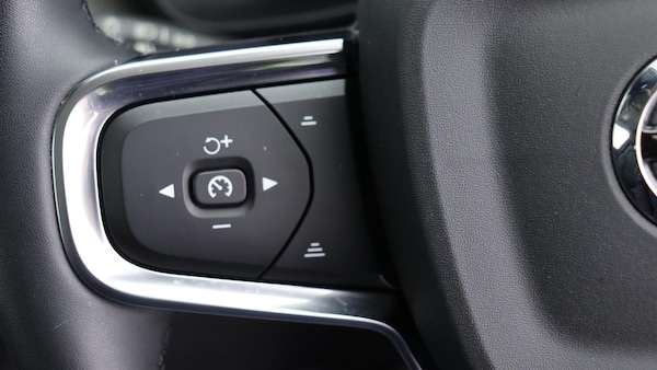 Used Volvo XC40 2021 for sale - 76270686: Photo 21