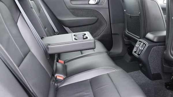Used Volvo XC40 2021 for sale - 76270686: Photo 33