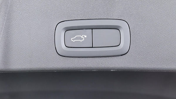 Used Volvo XC40 2021 for sale - 76270686: Photo 35