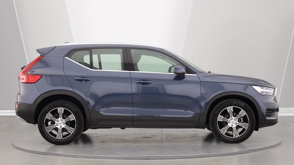 Used Volvo XC40 2021 for sale - 76270686: Photo 3