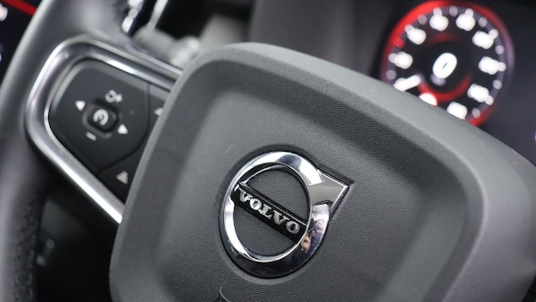 Used Volvo XC40 2021 for sale - 76270686: Photo 44