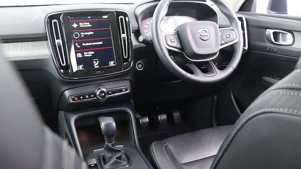Used Volvo XC40 2021 for sale - 76270686: Photo 47
