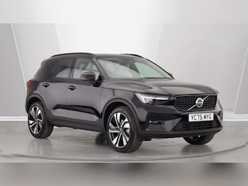 2025 (75) - B3 (P) Ultra Dark (Sunroof, Pilot Assist, BLIS, 360 Camera) 5-Door
