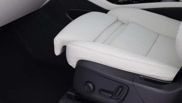 Used Volvo XC40 2025 for sale - 76283331: Photo 30
