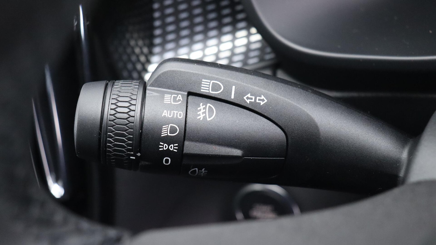 Used Volvo XC40 2025 for sale - 76084008: Photo 20
