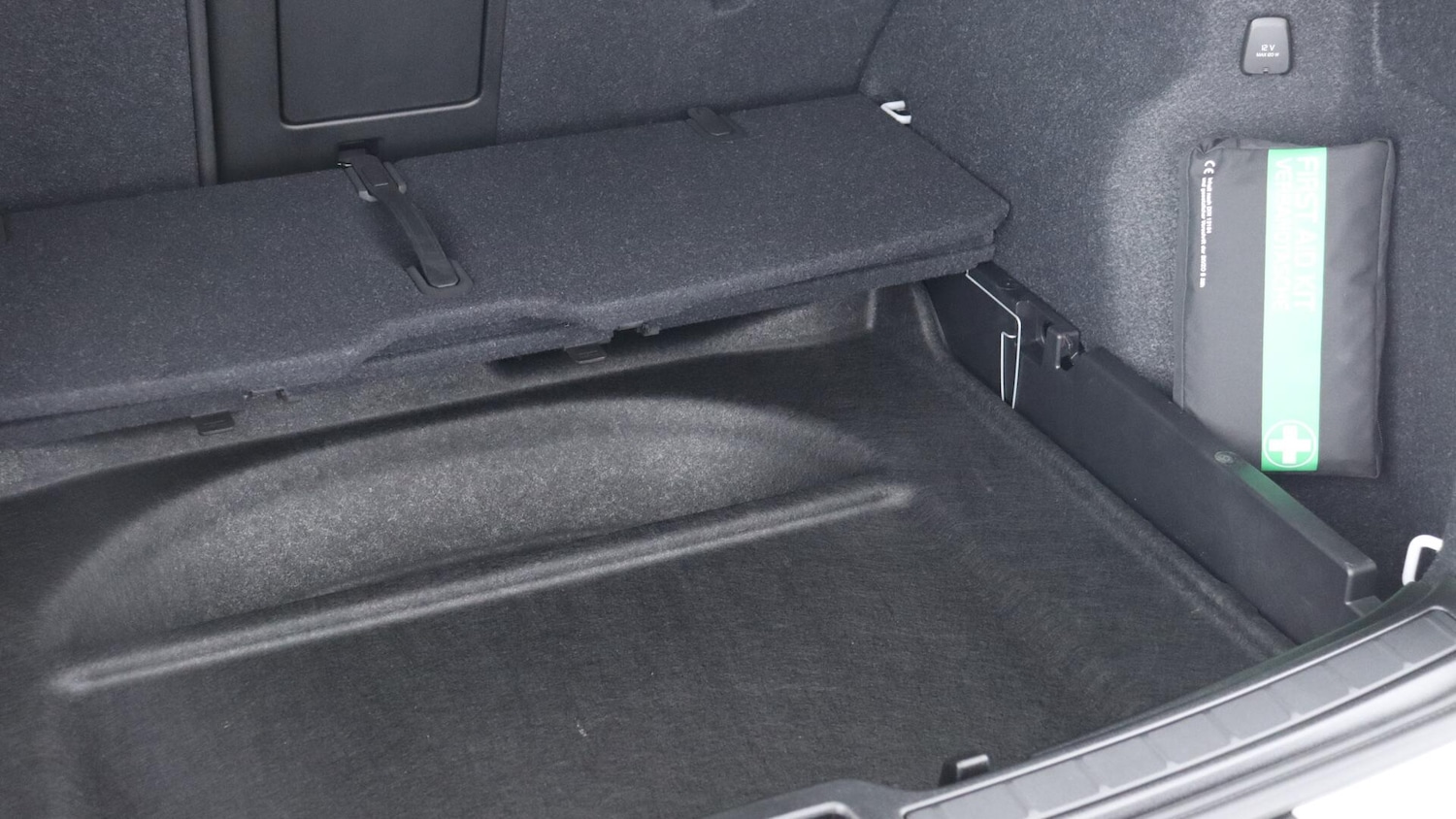 Used Volvo XC40 2025 for sale - 76084008: Photo 37