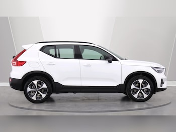 Used Volvo XC40 2025 for sale - 76084008: Photo 3