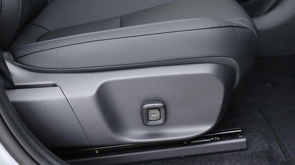 Used Volvo EX30 2025 for sale - 75645963: Photo 28