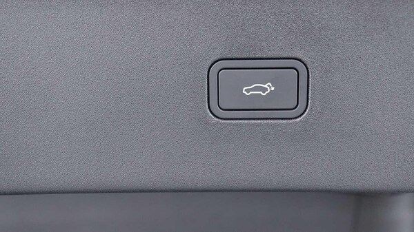 Used Volvo EX30 2025 for sale - 75645963: Photo 42