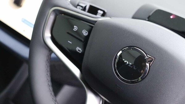 Used Volvo EX30 2025 for sale - 75645963: Photo 45