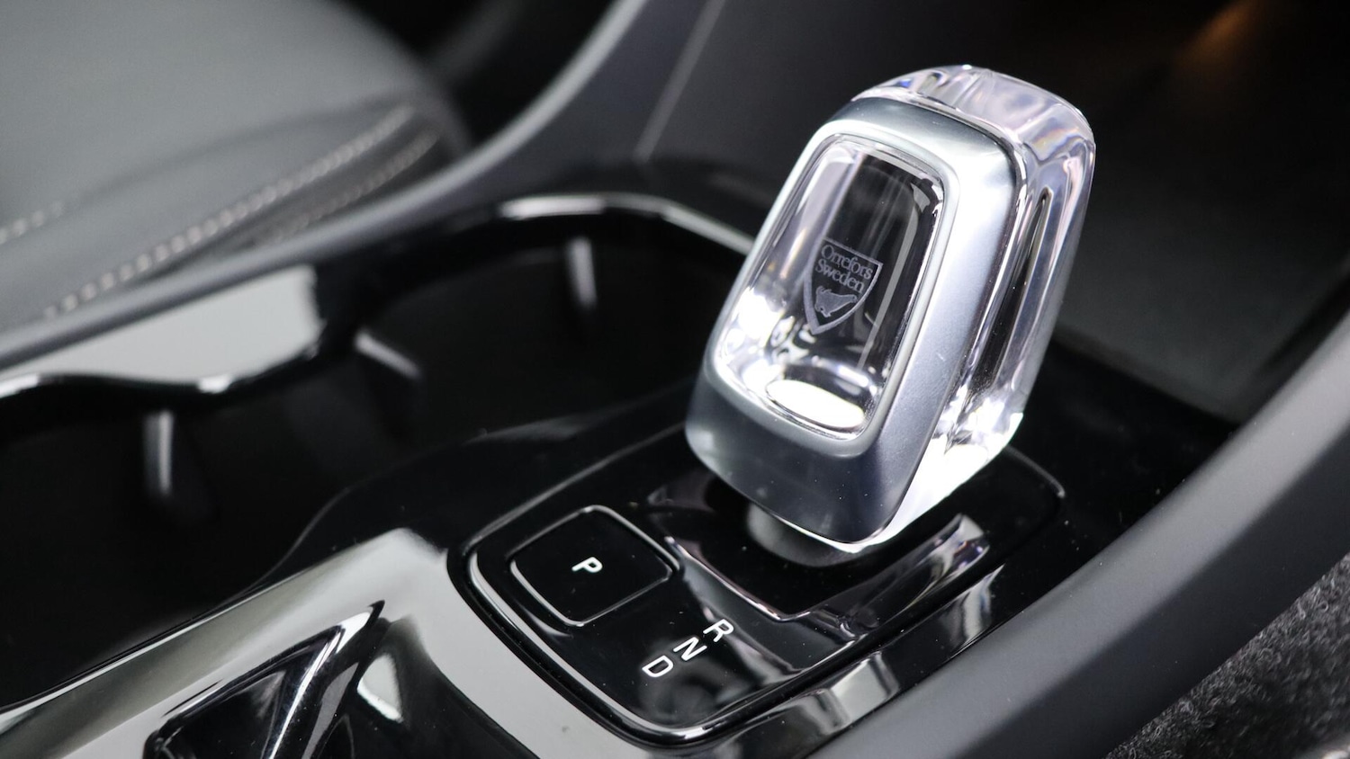 Used Volvo XC40 2025 for sale - 76137545: Photo 25