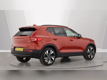 Used Volvo XC40 2025 for sale - 76137545: Photo 2