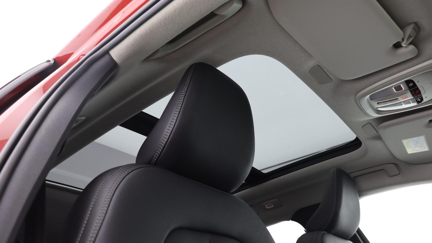 Used Volvo XC40 2025 for sale - 76137545: Photo 31