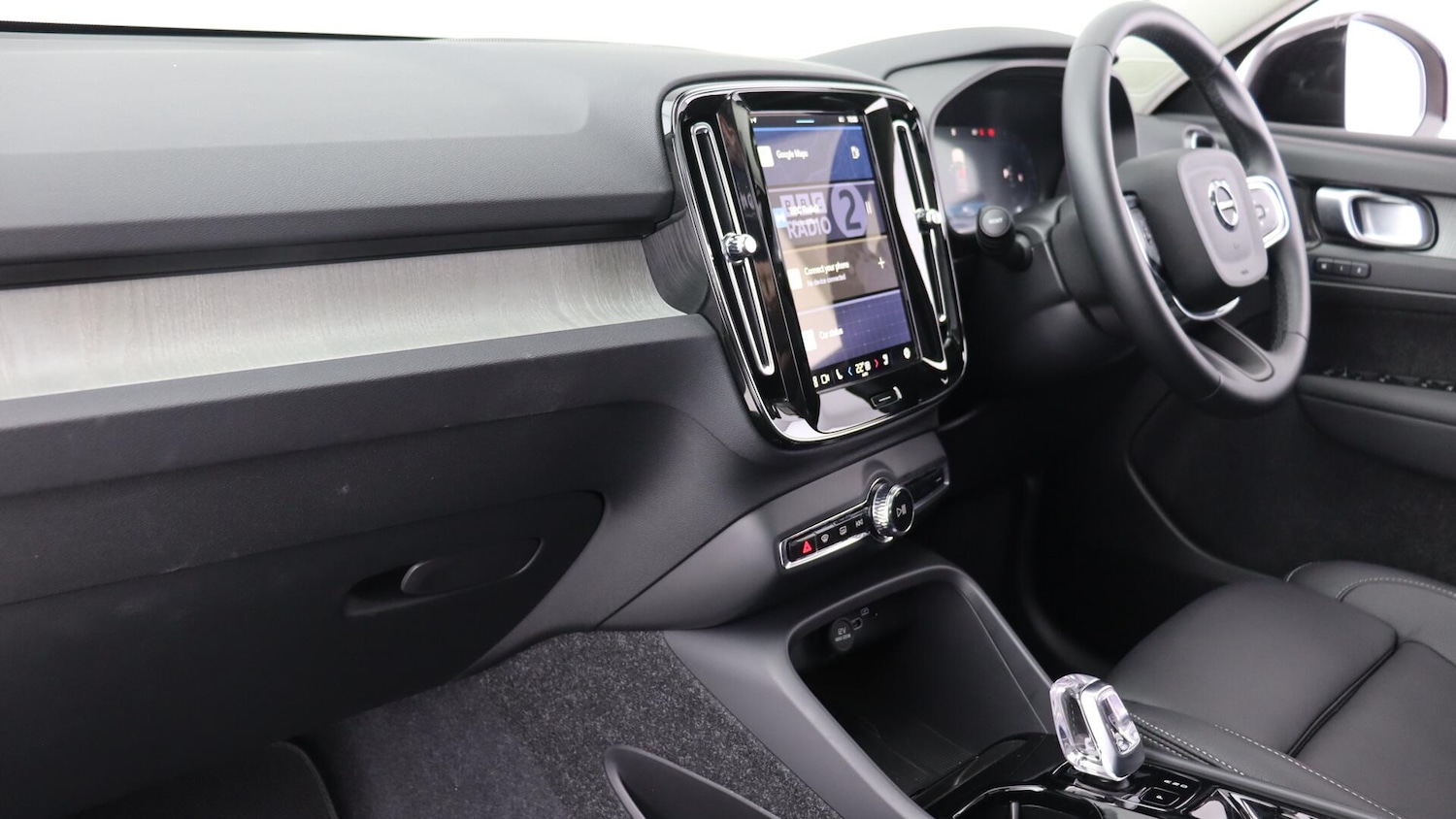 Used Volvo XC40 2025 for sale - 76137545: Photo 47