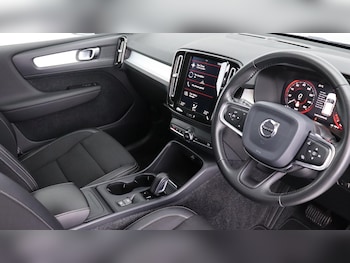Used Volvo XC40 2019 for sale - 75552797: Photo