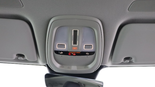 Used Volvo XC60 2025 for sale - 75708106: Photo 28