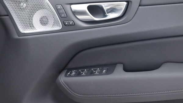 Used Volvo XC60 2025 for sale - 75708106: Photo 29