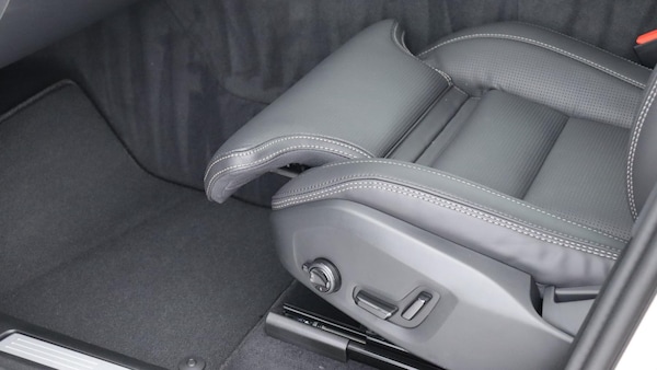 Used Volvo XC60 2025 for sale - 75708106: Photo 30