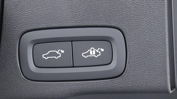Used Volvo XC60 2025 for sale - 75708106: Photo 35