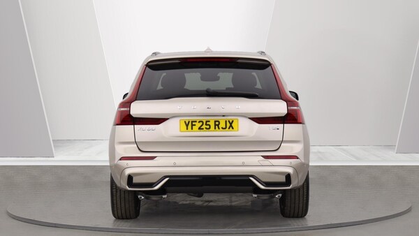 Used Volvo XC60 2025 for sale - 75708106: Photo 7