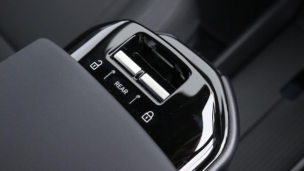 Used Volvo EX30 2025 for sale - 75225466: Photo 46