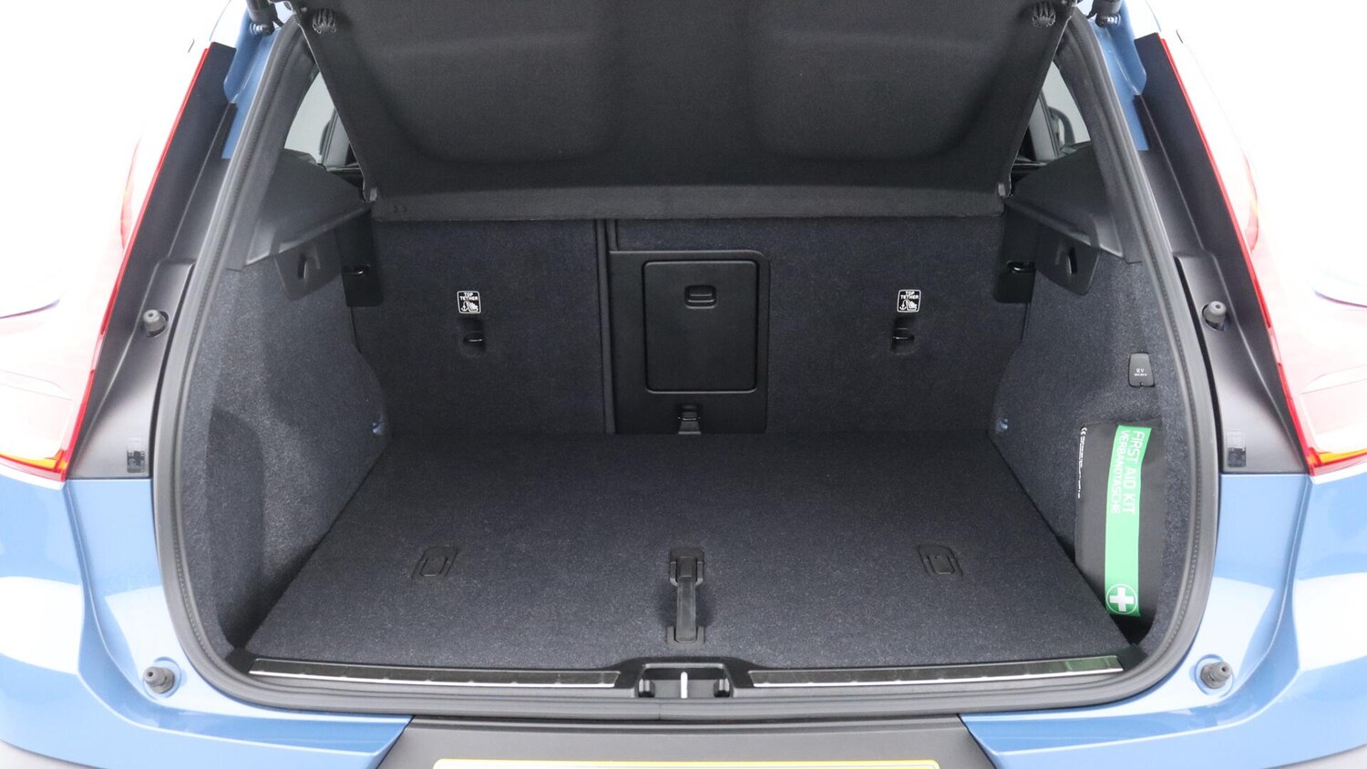 Used Volvo XC40 2025 for sale - 75990911: Photo 13