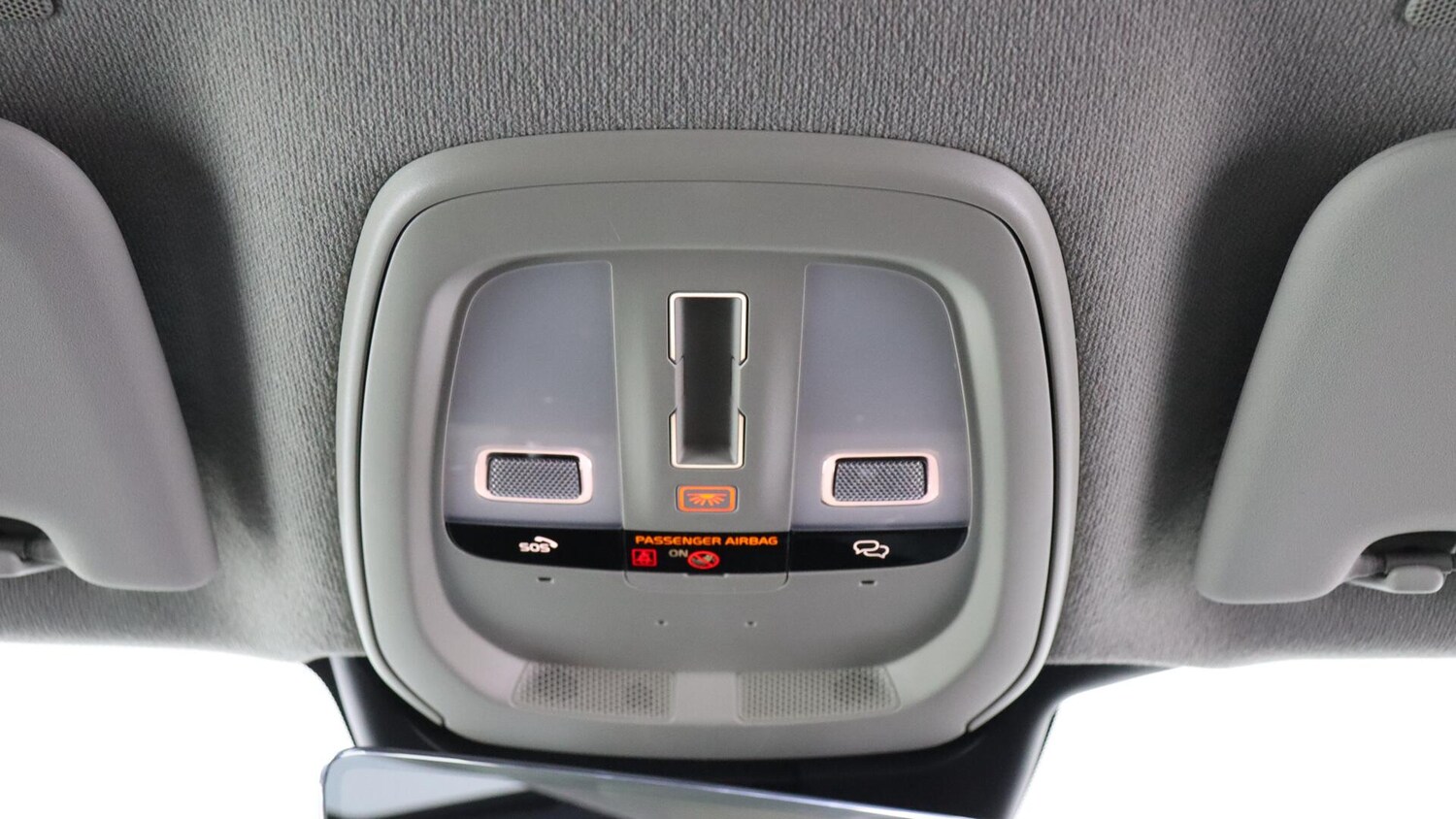 Used Volvo XC40 2025 for sale - 75990911: Photo 28