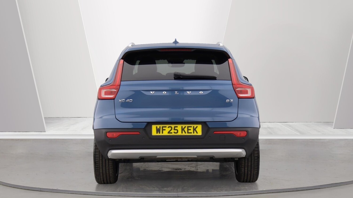 Used Volvo XC40 2025 for sale - 75990911: Photo 7