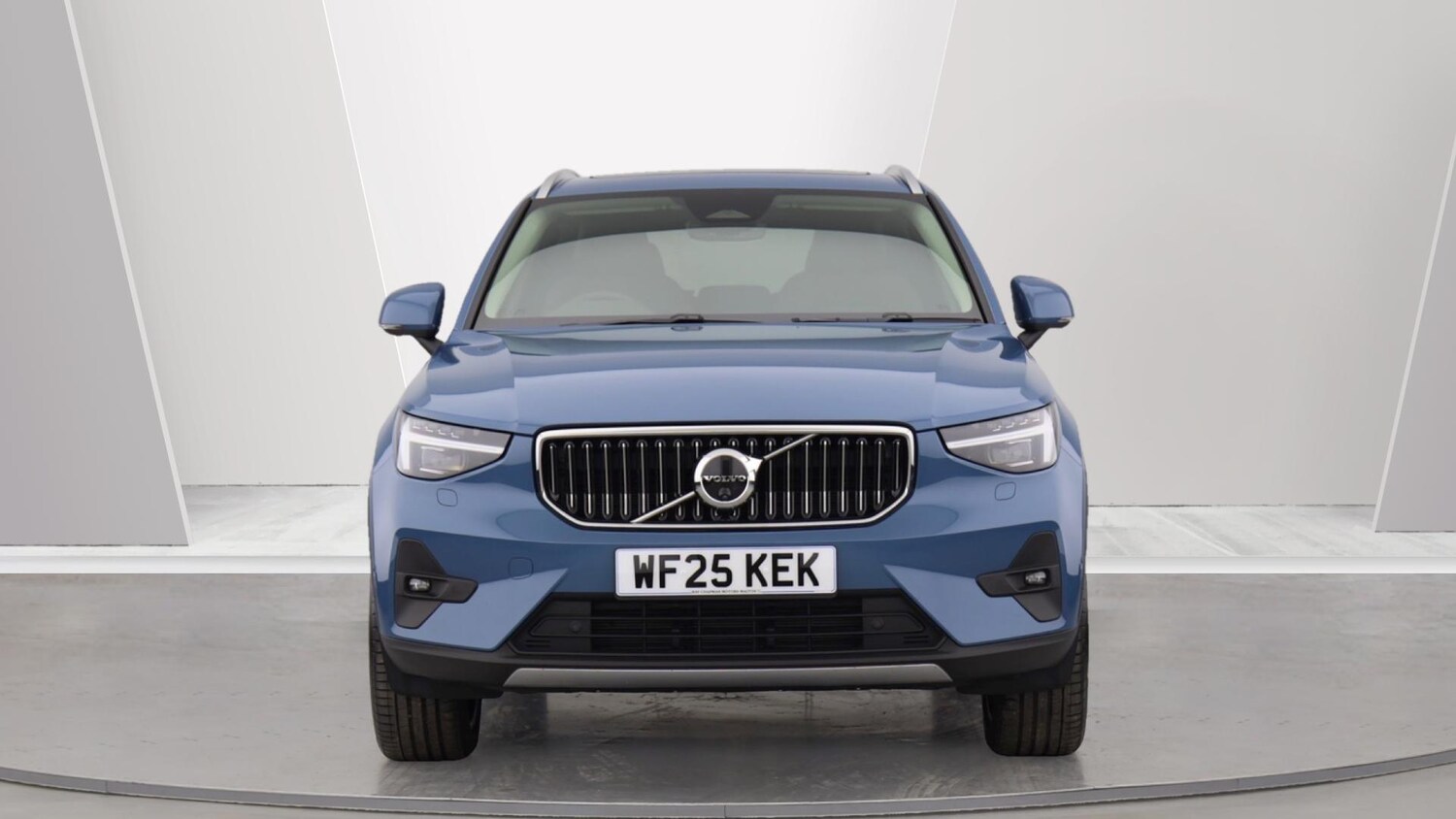 Used Volvo XC40 2025 for sale - 75990911: Photo 8
