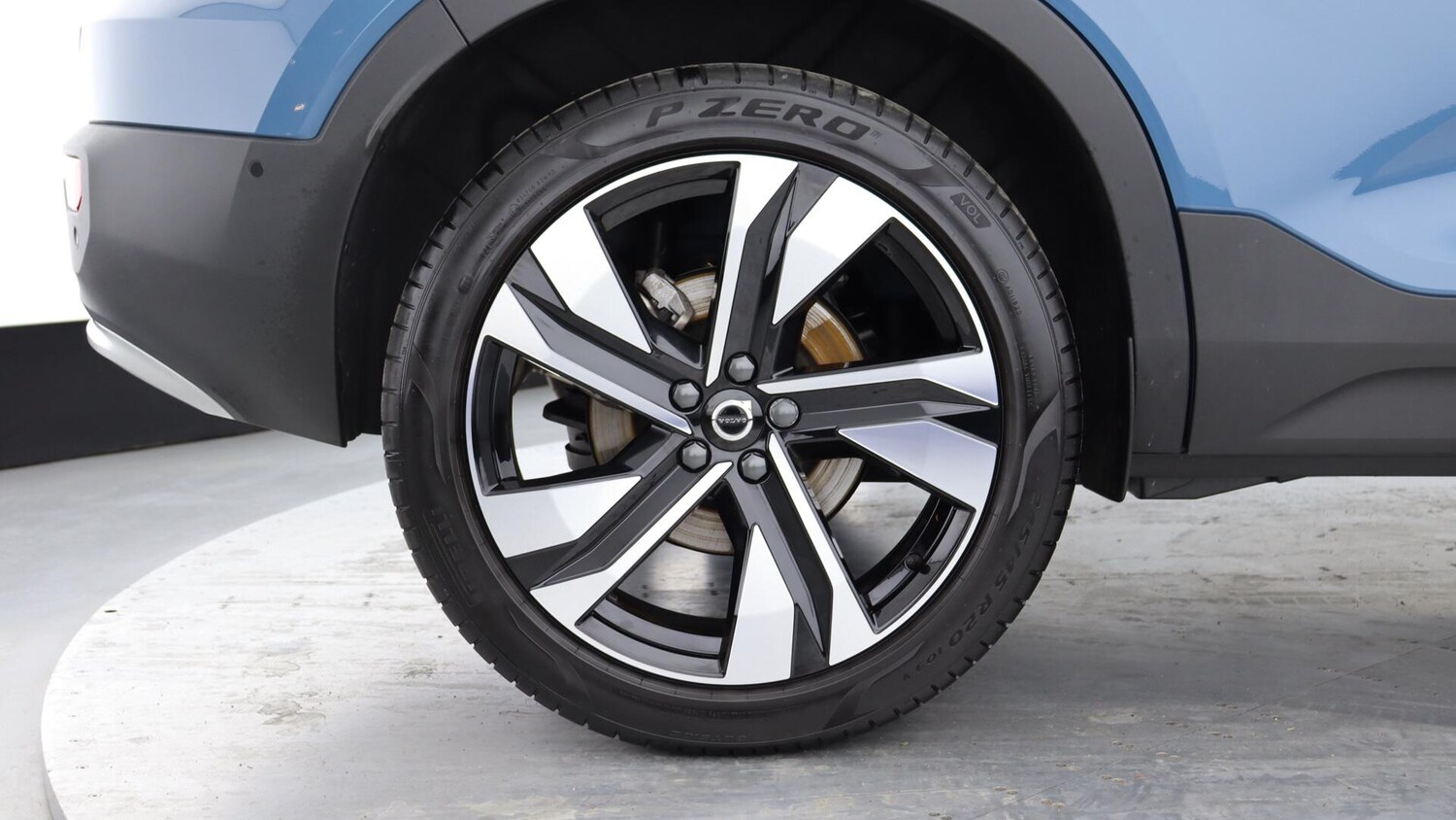 Used Volvo XC40 2025 for sale - 75990911: Photo 9