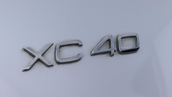 Used Volvo XC40 2018 for sale - 76250995: Photo 15