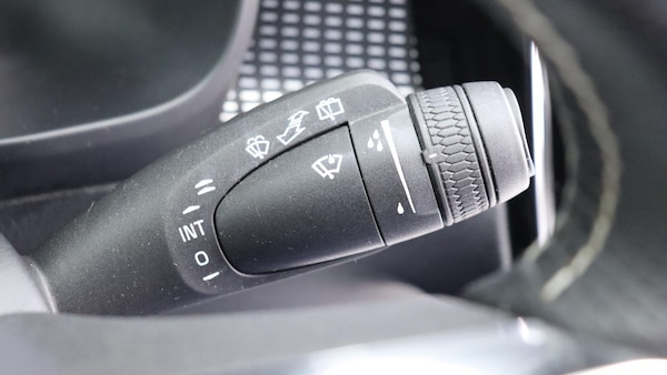 Used Volvo XC40 2018 for sale - 76250995: Photo 23