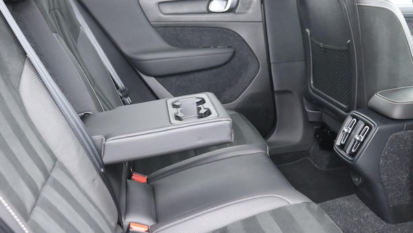 Used Volvo XC40 2018 for sale - 76250995: Photo 33