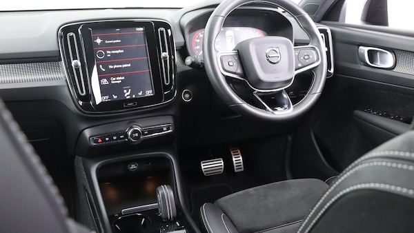Used Volvo XC40 2018 for sale - 76250995: Photo 44