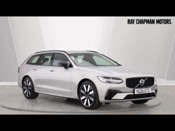 2025 (25) - T6 PHEV AWD Plus Dark Auto (360 Camera, BLIS, Leather, Carplay) 5-Door