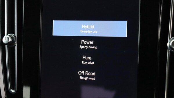Used Volvo XC40 2021 for sale - 75729117: Photo 12