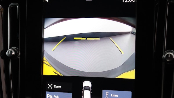 Used Volvo XC40 2021 for sale - 75729117: Photo 19