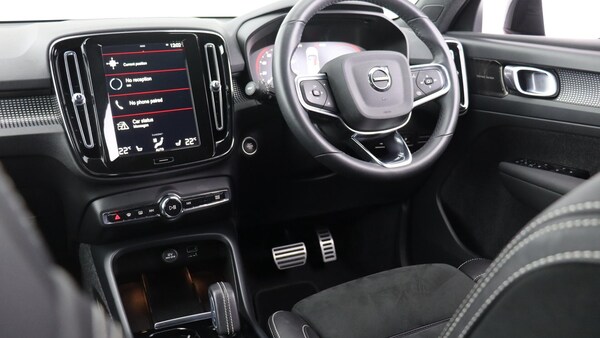 Used Volvo XC40 2021 for sale - 75729117: Photo 42