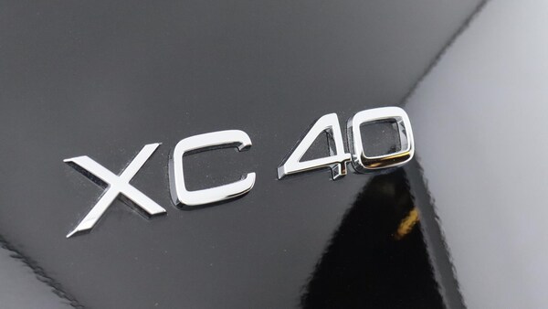 Used Volvo XC40 2025 for sale - 75769598: Photo 15