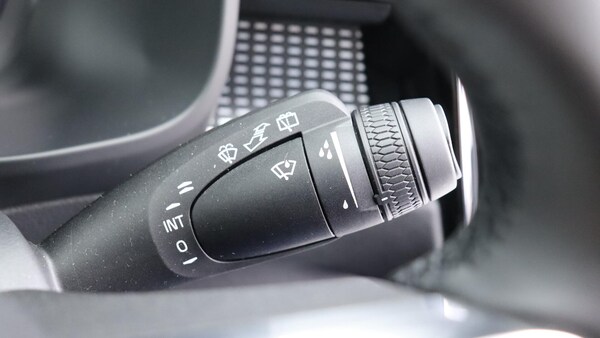 Used Volvo XC40 2025 for sale - 75769598: Photo 23