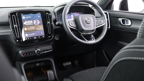 Used Volvo XC40 2025 for sale - 75769598: Photo 44