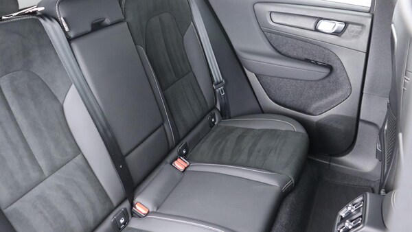 Used Volvo XC40 2025 for sale - 75769598: Photo 6